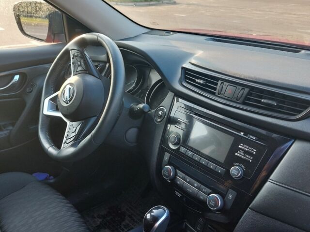 Червоний Ніссан Rogue, об'ємом двигуна 2.5 л та пробігом 82 тис. км за 14500 $, фото 4 на Automoto.ua