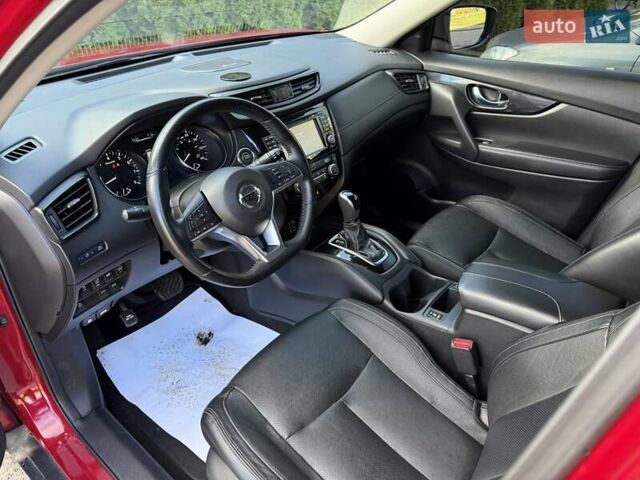 Красный Ниссан Rogue, объемом двигателя 2.5 л и пробегом 170 тыс. км за 13999 $, фото 12 на Automoto.ua