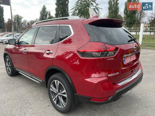 Красный Ниссан Rogue, объемом двигателя 2.5 л и пробегом 147 тыс. км за 16000 $, фото 4 на Automoto.ua