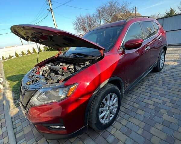 Красный Ниссан Rogue, объемом двигателя 2.5 л и пробегом 110 тыс. км за 14500 $, фото 2 на Automoto.ua