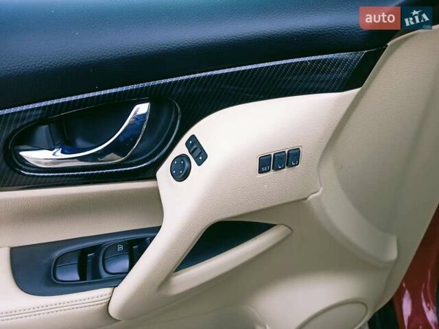 Червоний Ніссан Rogue, об'ємом двигуна 2.49 л та пробігом 160 тис. км за 13999 $, фото 22 на Automoto.ua