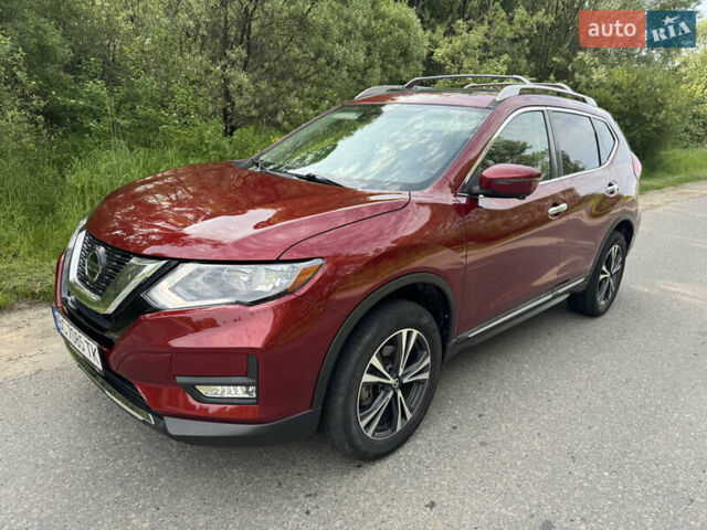 Красный Ниссан Rogue, объемом двигателя 2.49 л и пробегом 73 тыс. км за 17600 $, фото 9 на Automoto.ua