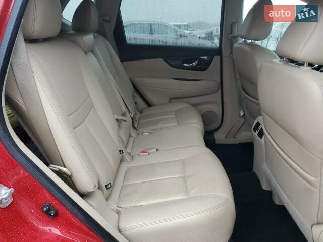 Красный Ниссан Rogue, объемом двигателя 2.49 л и пробегом 130 тыс. км за 2300 $, фото 10 на Automoto.ua