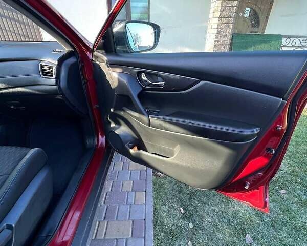 Красный Ниссан Rogue, объемом двигателя 2.5 л и пробегом 110 тыс. км за 14500 $, фото 16 на Automoto.ua