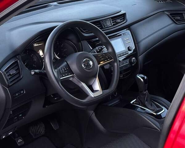 Ниссан Rogue 2017 в Львове на Automoto.ua Красный Ниссан Rogue, объемом двигателя 2.5 л и пробегом 195 тыс. км за 11900 $, фото 15 на Automoto.ua