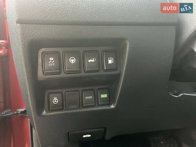 Красный Ниссан Rogue, объемом двигателя 2.5 л и пробегом 132 тыс. км за 16900 $, фото 25 на Automoto.ua