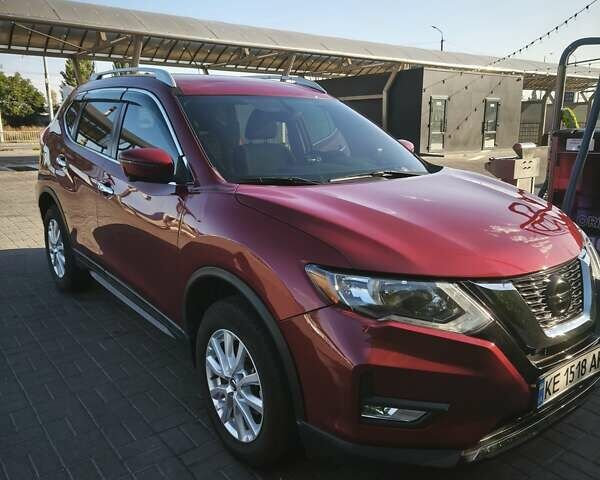 Красный Ниссан Rogue, объемом двигателя 2.49 л и пробегом 59 тыс. км за 17800 $, фото 1 на Automoto.ua