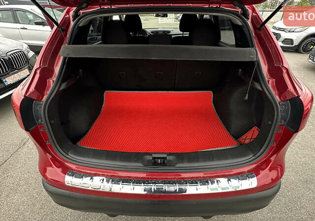 Червоний Ніссан Rogue, об'ємом двигуна 2 л та пробігом 50 тис. км за 14500 $, фото 13 на Automoto.ua