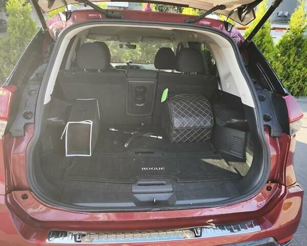 Красный Ниссан Rogue, объемом двигателя 2.49 л и пробегом 59 тыс. км за 17800 $, фото 8 на Automoto.ua