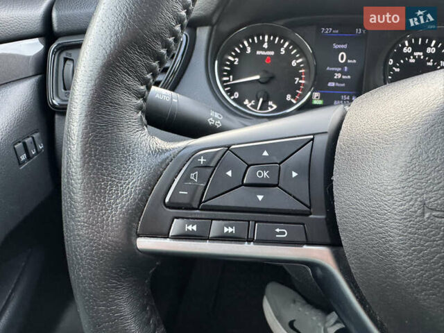 Красный Ниссан Rogue, объемом двигателя 2.5 л и пробегом 85 тыс. км за 16999 $, фото 38 на Automoto.ua