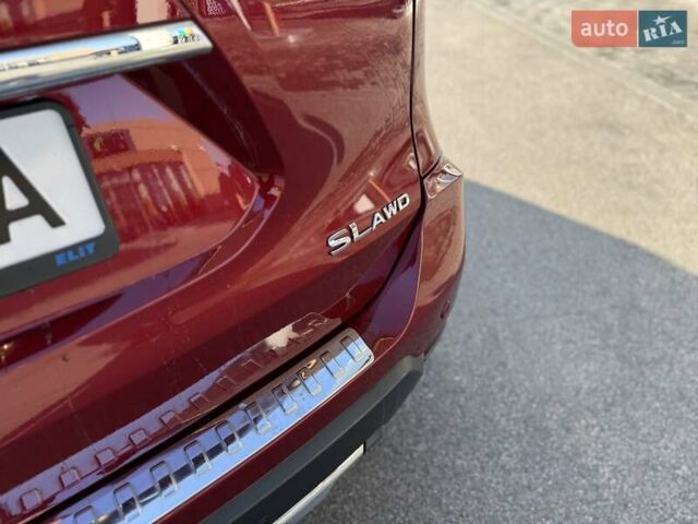 Красный Ниссан Rogue, объемом двигателя 2.49 л и пробегом 150 тыс. км за 15900 $, фото 11 на Automoto.ua