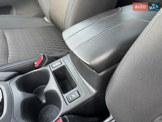 Красный Ниссан Rogue, объемом двигателя 2.5 л и пробегом 85 тыс. км за 16999 $, фото 35 на Automoto.ua