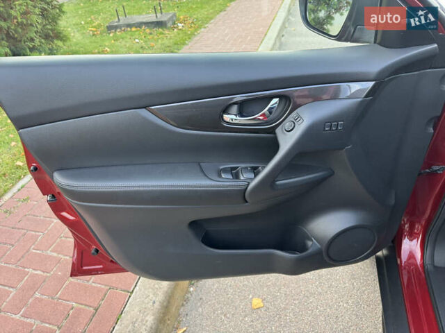 Красный Ниссан Rogue, объемом двигателя 2.5 л и пробегом 85 тыс. км за 16999 $, фото 22 на Automoto.ua