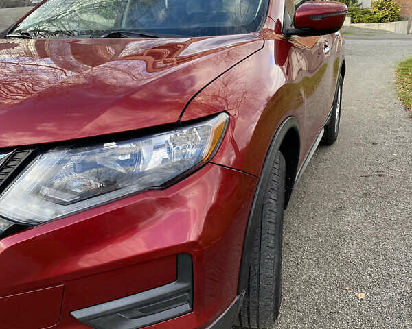 Красный Ниссан Rogue, объемом двигателя 2.5 л и пробегом 210 тыс. км за 11500 $, фото 3 на Automoto.ua