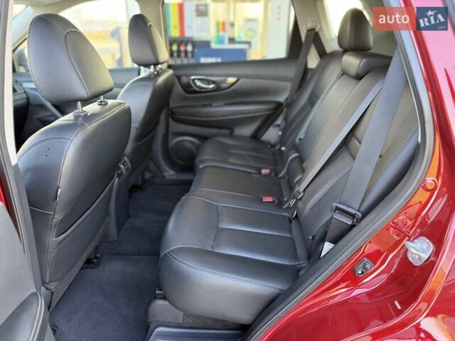 Красный Ниссан Rogue, объемом двигателя 2.49 л и пробегом 150 тыс. км за 15900 $, фото 21 на Automoto.ua