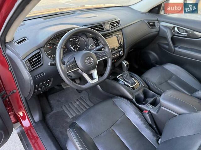 Красный Ниссан Rogue, объемом двигателя 2.49 л и пробегом 150 тыс. км за 15900 $, фото 15 на Automoto.ua