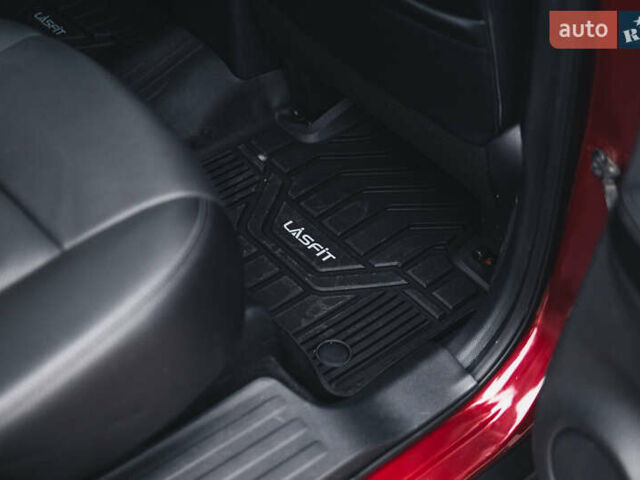 Красный Ниссан Rogue, объемом двигателя 2.49 л и пробегом 132 тыс. км за 16500 $, фото 14 на Automoto.ua