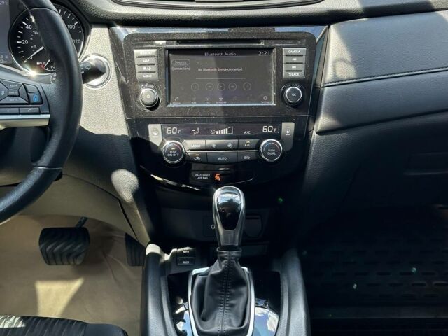 Червоний Ніссан Rogue, об'ємом двигуна 2.5 л та пробігом 73 тис. км за 17100 $, фото 16 на Automoto.ua