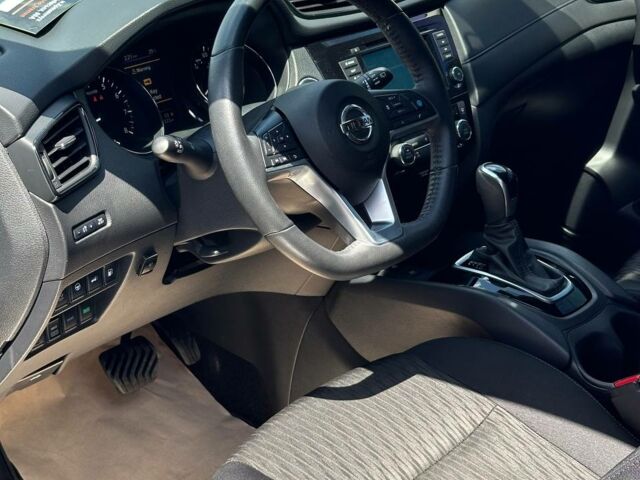 Червоний Ніссан Rogue, об'ємом двигуна 2.5 л та пробігом 73 тис. км за 17100 $, фото 12 на Automoto.ua