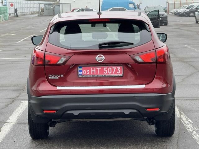 Червоний Ніссан Rogue, об'ємом двигуна 2 л та пробігом 140 тис. км за 13799 $, фото 7 на Automoto.ua
