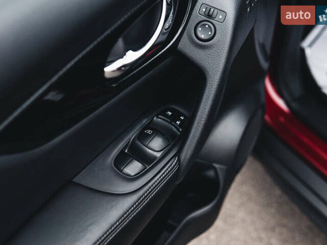 Красный Ниссан Rogue, объемом двигателя 2.49 л и пробегом 132 тыс. км за 16500 $, фото 32 на Automoto.ua