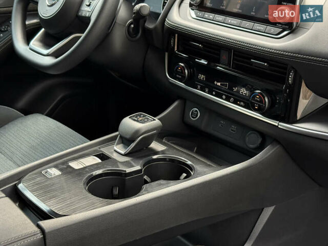 Червоний Ніссан Rogue, об'ємом двигуна 2.49 л та пробігом 55 тис. км за 21999 $, фото 35 на Automoto.ua