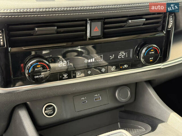 Червоний Ніссан Rogue, об'ємом двигуна 2.49 л та пробігом 55 тис. км за 21999 $, фото 26 на Automoto.ua