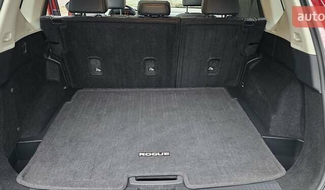 Красный Ниссан Rogue, объемом двигателя 2.49 л и пробегом 95 тыс. км за 22500 $, фото 26 на Automoto.ua