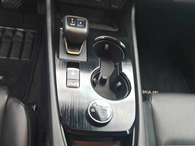 Червоний Ніссан Rogue, об'ємом двигуна 2.5 л та пробігом 89 тис. км за 22300 $, фото 8 на Automoto.ua