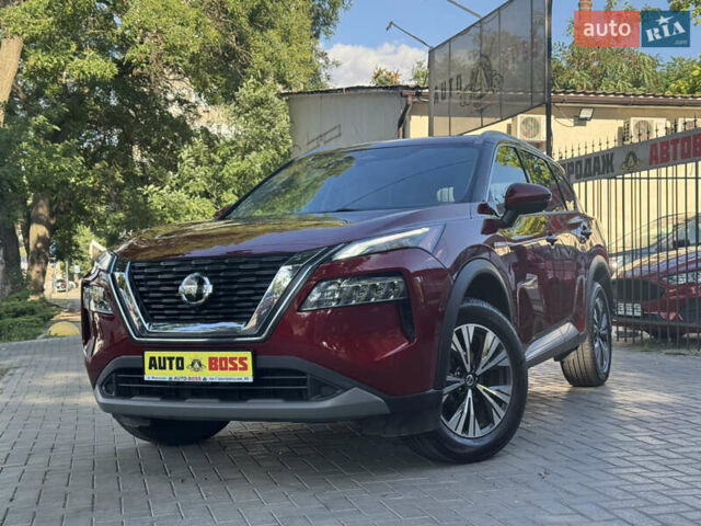 Красный Ниссан Rogue, объемом двигателя 2.49 л и пробегом 93 тыс. км за 23999 $, фото 1 на Automoto.ua
