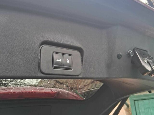 Червоний Ніссан Rogue, об'ємом двигуна 2.5 л та пробігом 89 тис. км за 22300 $, фото 14 на Automoto.ua