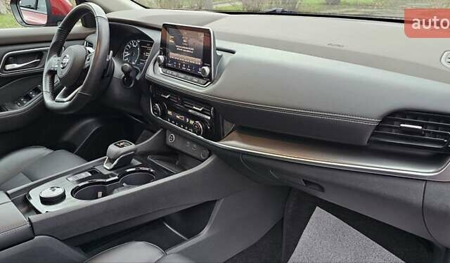 Красный Ниссан Rogue, объемом двигателя 2.49 л и пробегом 95 тыс. км за 22500 $, фото 15 на Automoto.ua