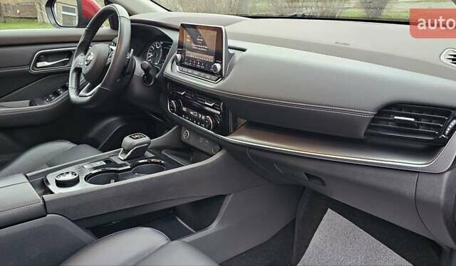 Красный Ниссан Rogue, объемом двигателя 2.49 л и пробегом 95 тыс. км за 22500 $, фото 12 на Automoto.ua