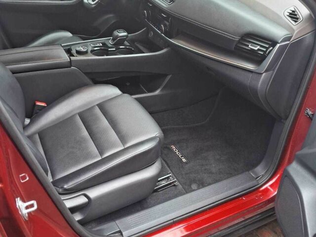 Червоний Ніссан Rogue, об'ємом двигуна 2.5 л та пробігом 89 тис. км за 22300 $, фото 12 на Automoto.ua