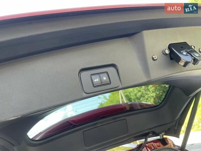 Красный Ниссан Rogue, объемом двигателя 1.5 л и пробегом 37 тыс. км за 26500 $, фото 30 на Automoto.ua