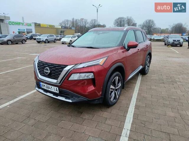 Красный Ниссан Rogue, объемом двигателя 1.5 л и пробегом 37 тыс. км за 26500 $, фото 1 на Automoto.ua