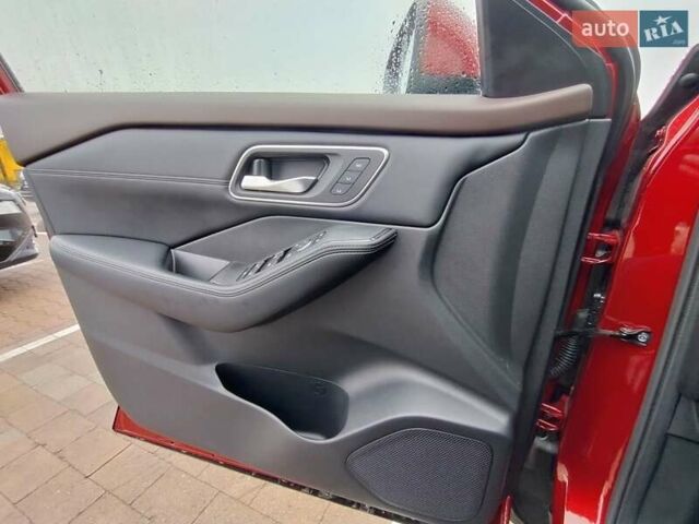 Красный Ниссан Rogue, объемом двигателя 1.5 л и пробегом 37 тыс. км за 26500 $, фото 15 на Automoto.ua