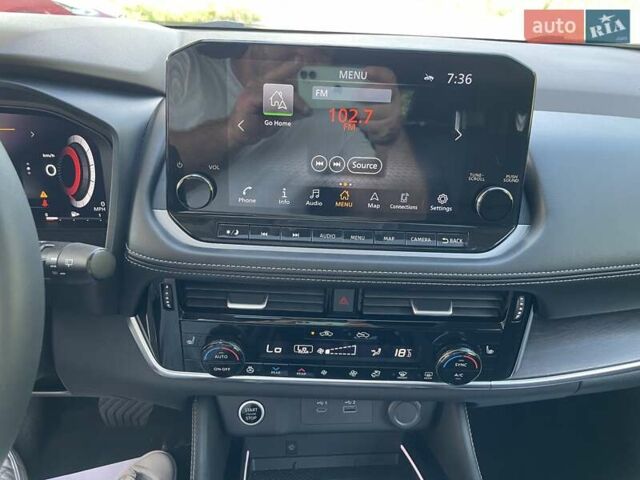 Красный Ниссан Rogue, объемом двигателя 1.5 л и пробегом 37 тыс. км за 26500 $, фото 20 на Automoto.ua