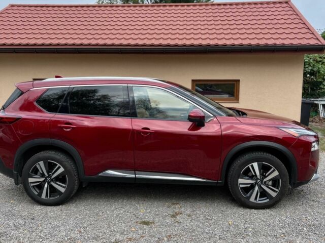 Красный Ниссан Rogue, объемом двигателя 2 л и пробегом 17 тыс. км за 16000 $, фото 3 на Automoto.ua