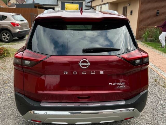 Красный Ниссан Rogue, объемом двигателя 2 л и пробегом 17 тыс. км за 16000 $, фото 5 на Automoto.ua
