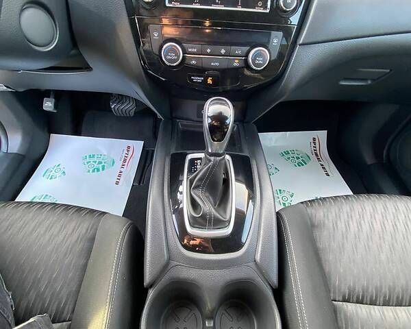 Ниссан Rogue, объемом двигателя 2.5 л и пробегом 21 тыс. км за 19799 $, фото 6 на Automoto.ua