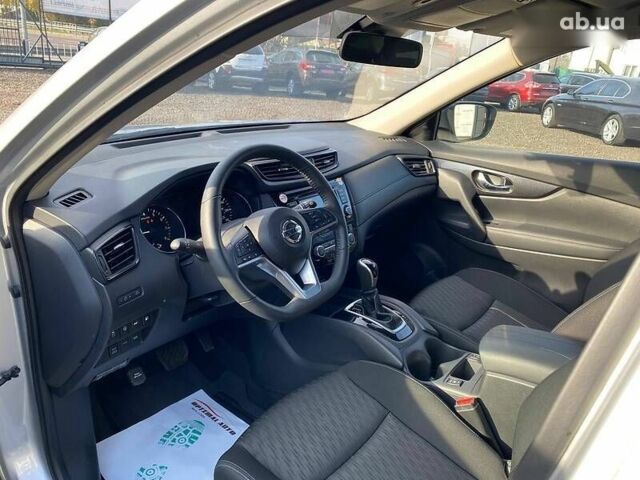 Ниссан Rogue, объемом двигателя 2.5 л и пробегом 21 тыс. км за 19799 $, фото 2 на Automoto.ua