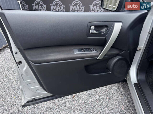 Ниссан Rogue, объемом двигателя 0 л и пробегом 158 тыс. км за 8000 $, фото 13 на Automoto.ua