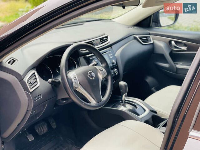 Ниссан Rogue, объемом двигателя 2.49 л и пробегом 220 тыс. км за 10800 $, фото 12 на Automoto.ua