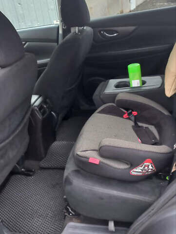 Ніссан Rogue, об'ємом двигуна 2.5 л та пробігом 240 тис. км за 10499 $, фото 10 на Automoto.ua