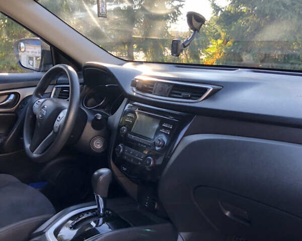 Ніссан Rogue, об'ємом двигуна 2.5 л та пробігом 240 тис. км за 13000 $, фото 4 на Automoto.ua