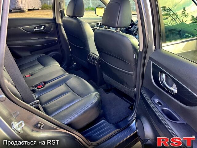 Ніссан Rogue, об'ємом двигуна 2.5 л та пробігом 200 тис. км за 12300 $, фото 8 на Automoto.ua