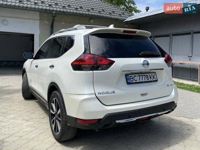 Ниссан Rogue, объемом двигателя 2.5 л и пробегом 129 тыс. км за 17200 $, фото 4 на Automoto.ua