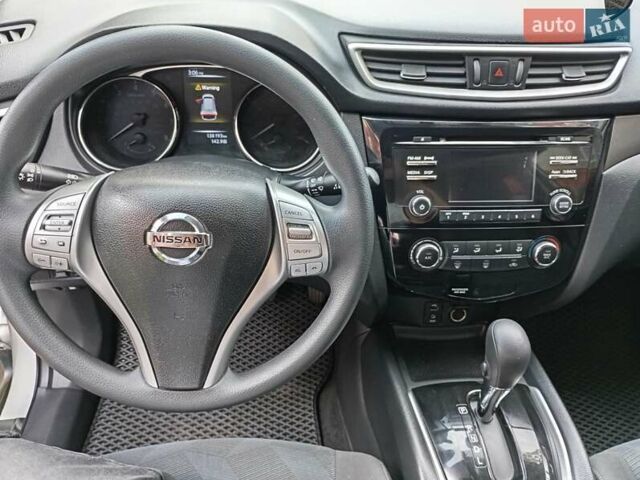 Ниссан Rogue, объемом двигателя 2.49 л и пробегом 139 тыс. км за 12999 $, фото 4 на Automoto.ua