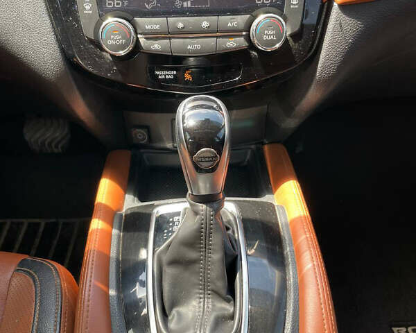 Ниссан Rogue, объемом двигателя 2.5 л и пробегом 129 тыс. км за 17200 $, фото 13 на Automoto.ua